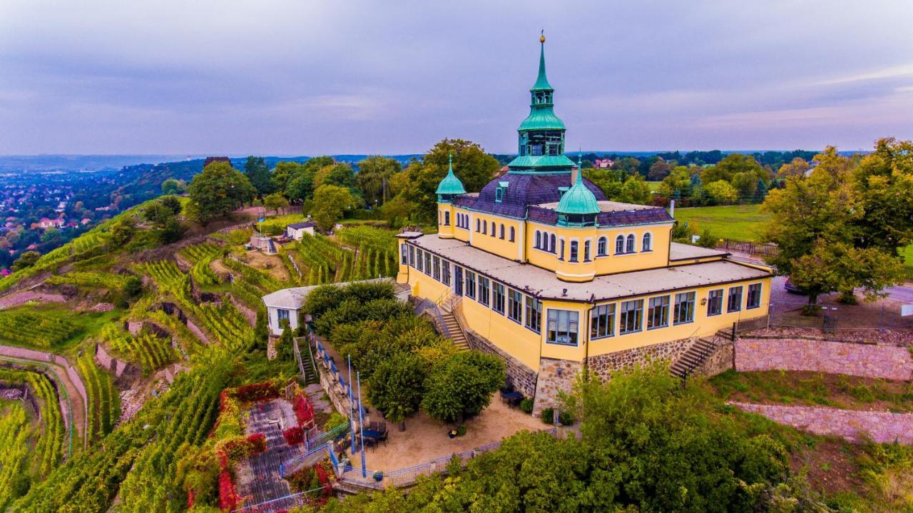 Готель Spitzhaus Радебойль Екстер'єр фото